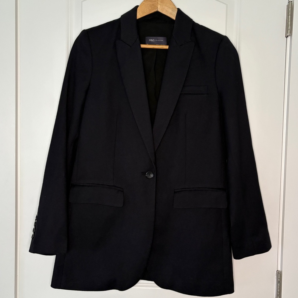Marks & Spencer black blazer size UK 8